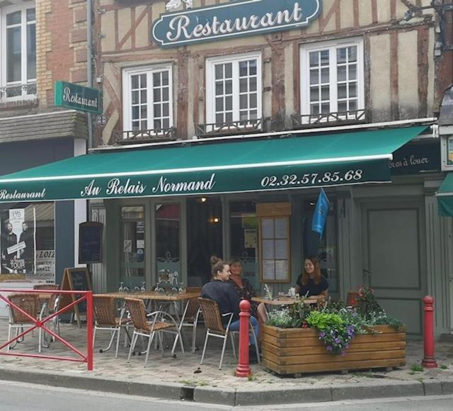 Logement 2 Pieces Au Relais Normand Cormeilles  Exterior photo